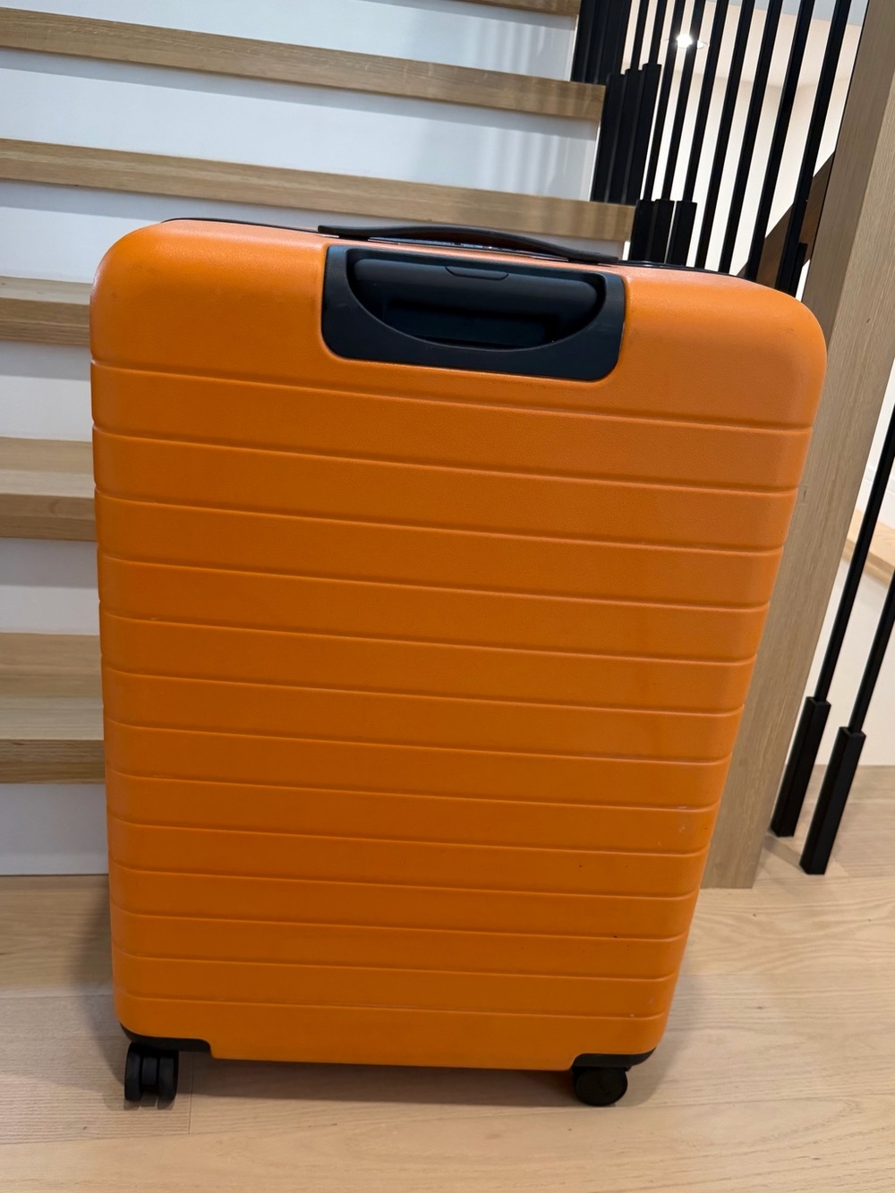 Away The Large Luggage Orange